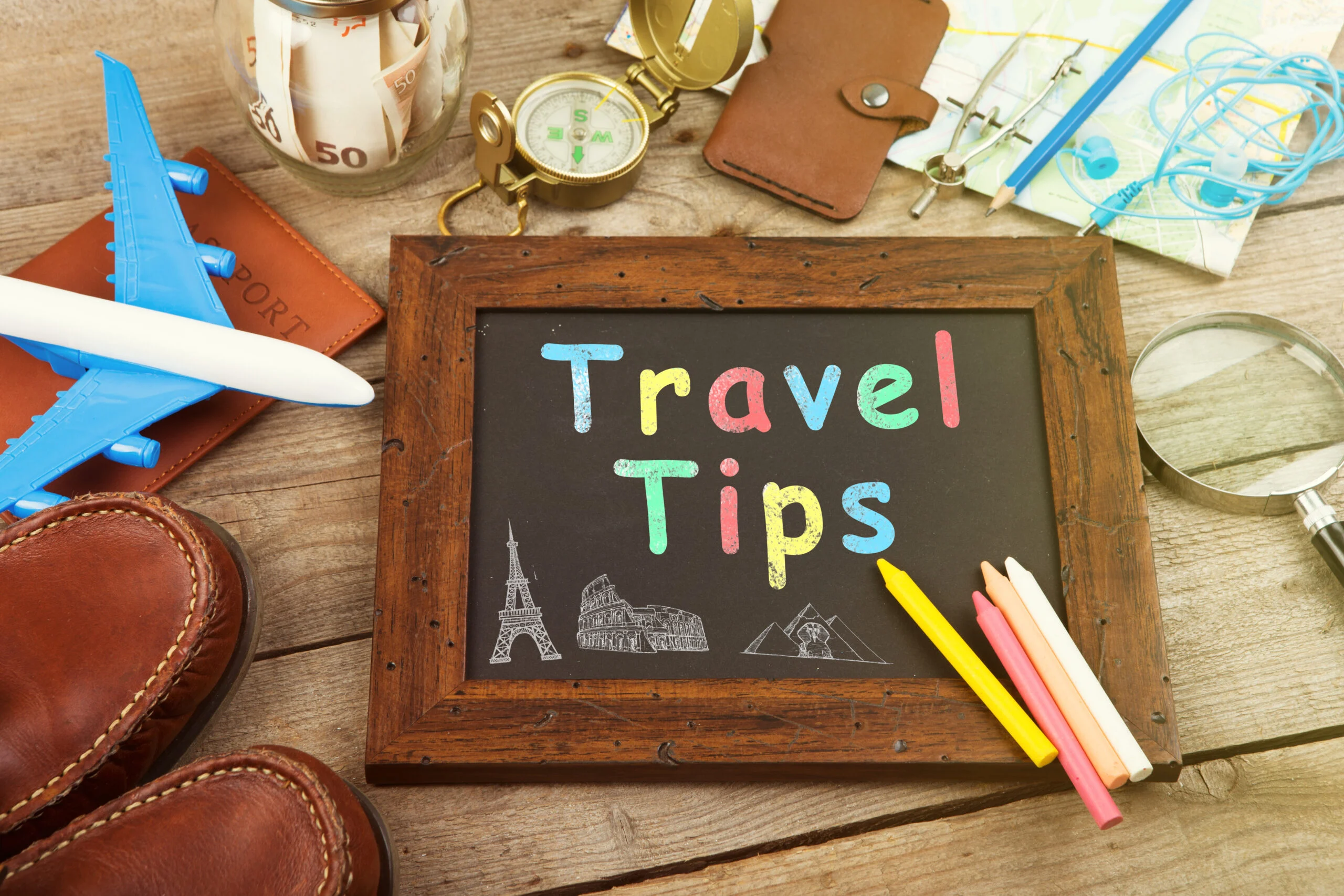 How to Travel Safe? 10 Tips!