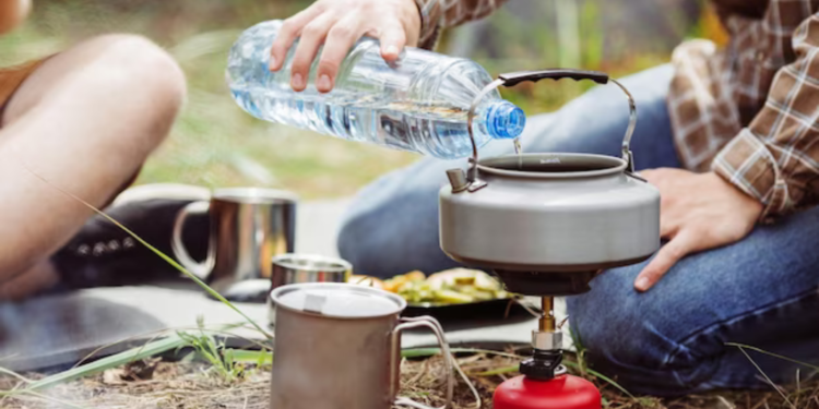 Cooking-and-Hydration_-Fueling-Your-Adventure-Camping