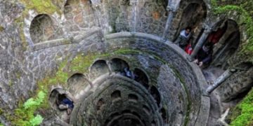 Dangerous Attractions