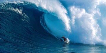 The-Thrill-of-Surfing-and-Wave-Riding-adventuredaily